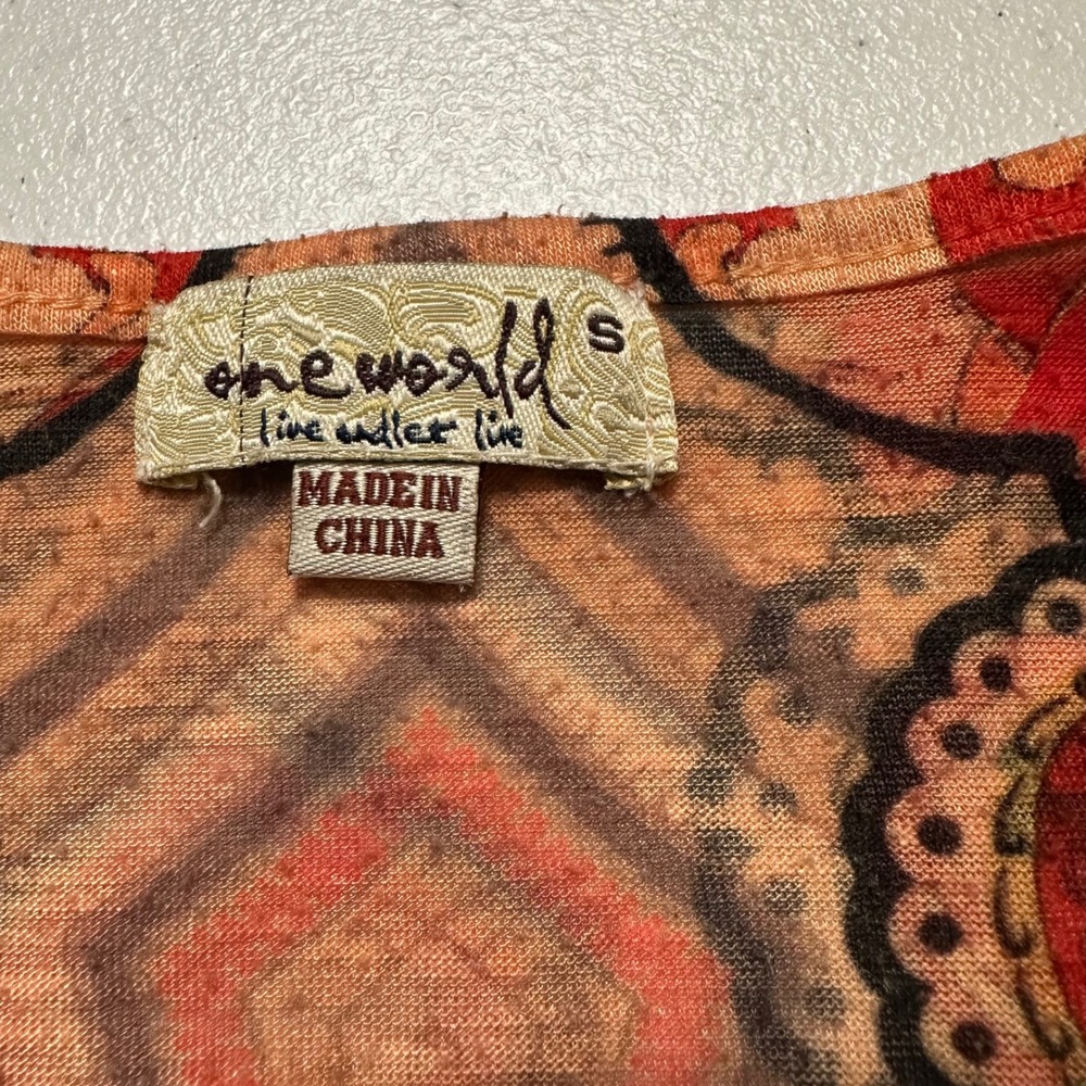 One World Paisley Blouse Sleeveless Tank Red Black Orange Scoop Neck Sequin Sz S - Picture 2 of 6